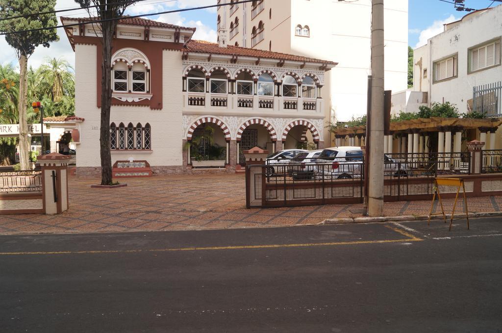Tamareiras Park Hotel Uberaba Zewnętrze zdjęcie