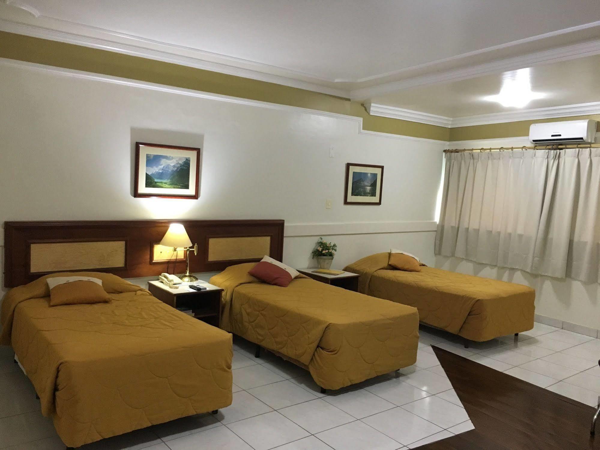Tamareiras Park Hotel Uberaba Zewnętrze zdjęcie